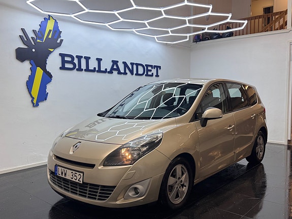 Renault Grand Scenic III 8 of 26
