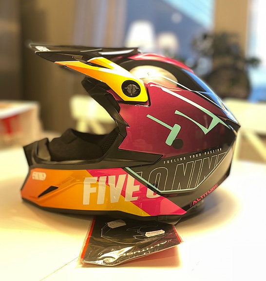 Product image 2 of 8