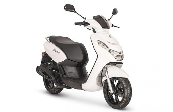Peugeot Kisbee Icy White e5
