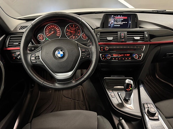 BMW 320 15 of 17