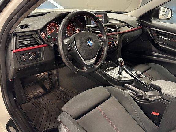 BMW 320 9 of 17