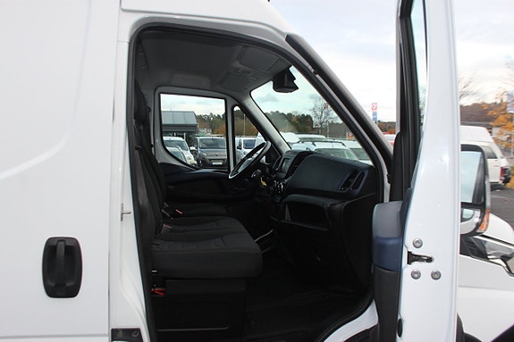 Iveco Daily 8 of 11