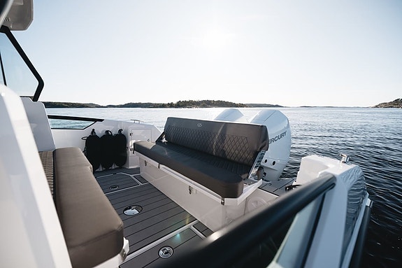 Nordkapp Coupe 830, Twin Mercury 225hk – 24 10 of 10