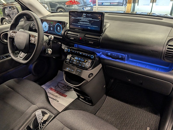 Hyundai Inster 8 of 9