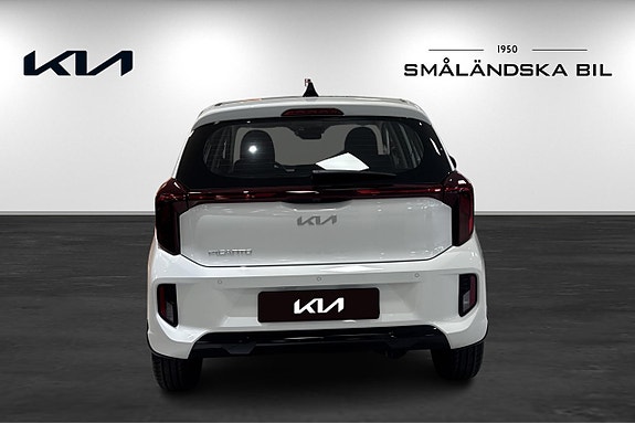 Kia Picanto 5 of 15