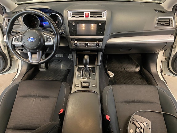 Subaru Outback 6 of 30