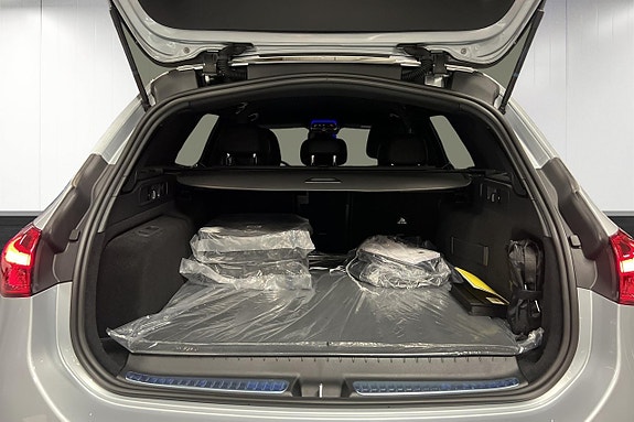 Mercedes-Benz C300 e 14 of 14