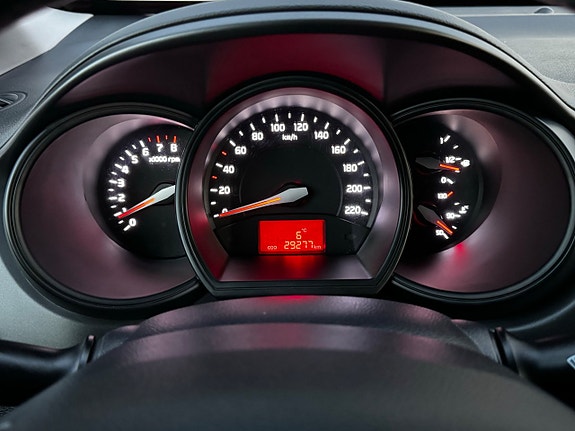 Kia Rio 26 of 26