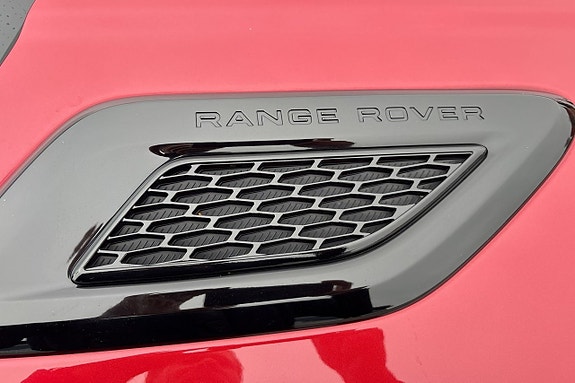 Land Rover Range Rover Sport 17 of 29