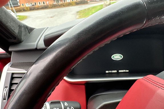Land Rover Range Rover Sport 11 of 29