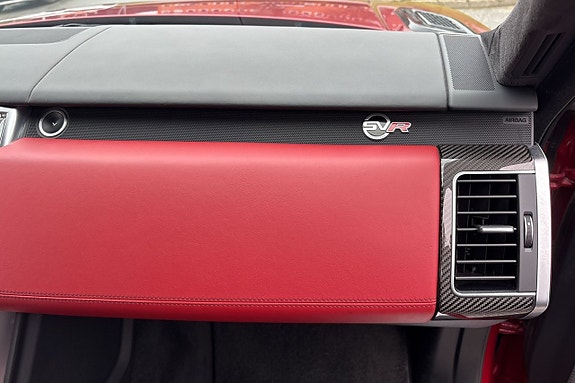 Land Rover Range Rover Sport 16 of 29