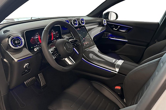 Mercedes-Benz GLC300 de 7 of 11