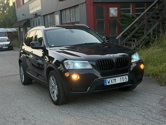 BMW X3 3 of 5