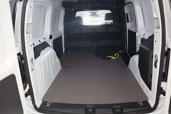 Ford Transit Connect 9 of 12