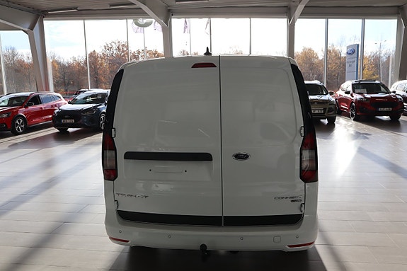 Ford Transit Connect 4 of 12