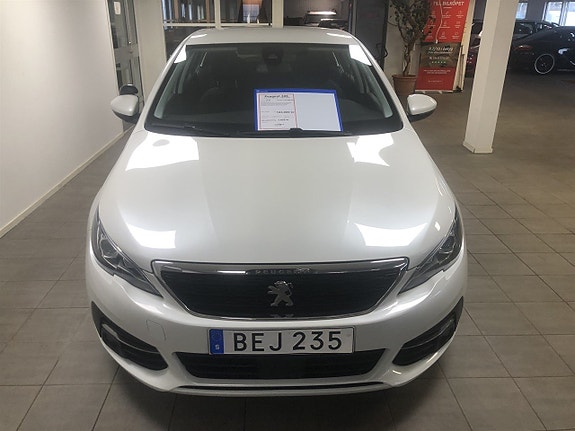 Peugeot 308 6 of 10