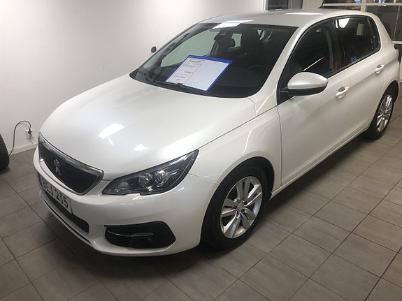 Peugeot 308 7 of 10