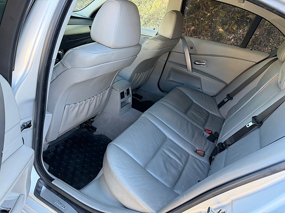 BMW 530i 18 of 18