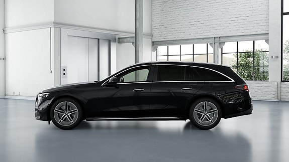 Mercedes-Benz E300 e 6 of 12