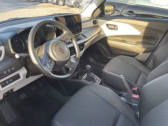 Suzuki Swift 3 of 3