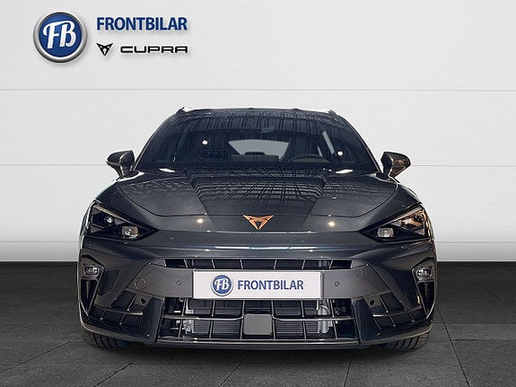 Cupra Leon 2 of 8