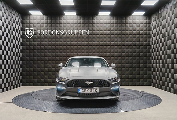 Ford Mustang 11 of 24