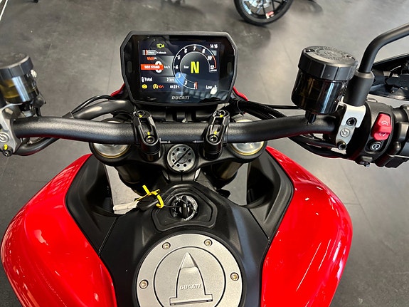 Ducati Hypermotard V2 Nyhet 2026 Nu hemma i butiken 11 of 11