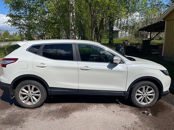 Nissan Qashqai 3 of 5