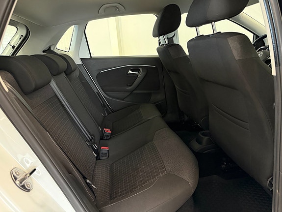 Volkswagen Polo 8 of 12