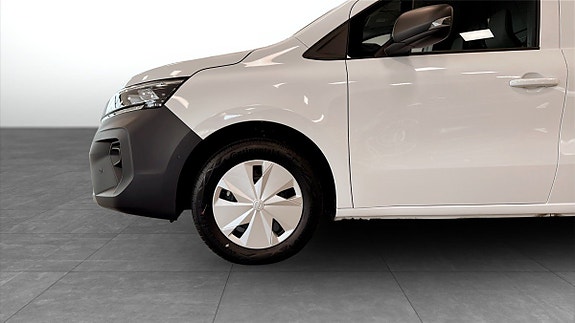 Nissan Townstar 9 of 12