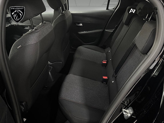 Peugeot 208 9 of 14