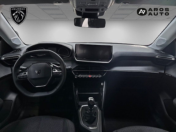 Peugeot 208 7 of 14