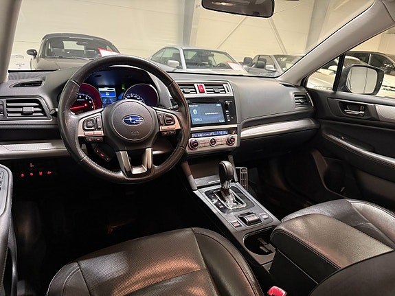 Subaru Outback 14 of 20