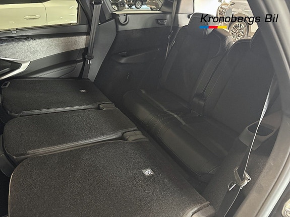 Peugeot 5008 16 of 22