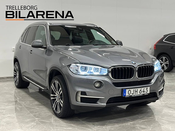 BMW X5 2 of 5