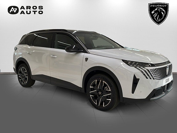 Peugeot 5008 3 of 5