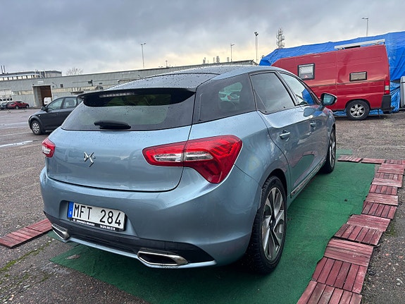 Citroen DS5 3 of 5