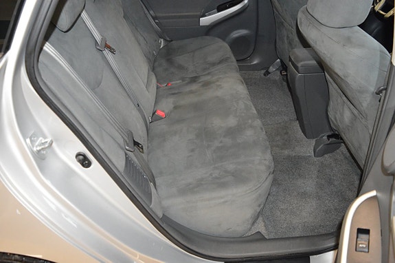 Toyota Prius 17 of 19