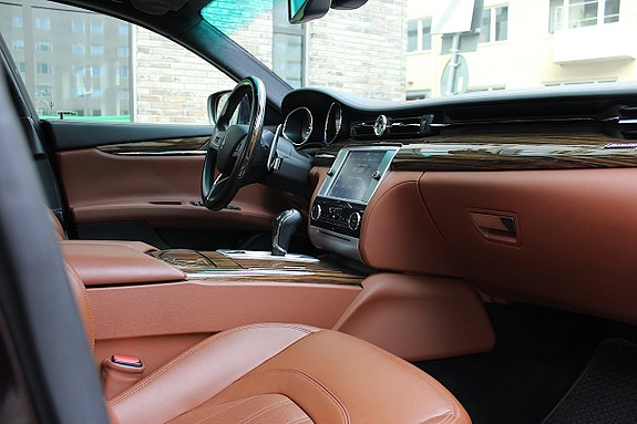 Maserati Quattroporte 4 of 29