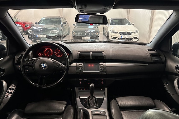 BMW X5 13 of 25