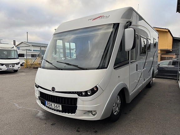 Malibu I440 QB Queensbed & hyttsäng! Stort garage! AC! 6,99m 22 of 24