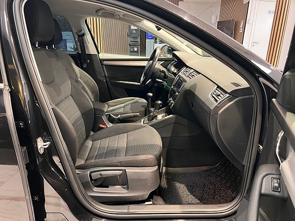 Skoda Octavia 19 of 30