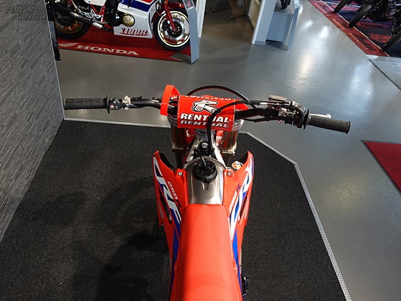 Honda CRF 250 *Ränta: 0% - 3,95%* 5 of 6