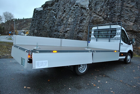 Ford Transit 4 of 5