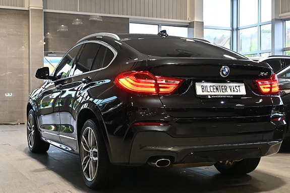 BMW X4 3 of 5