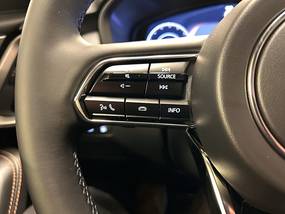 Mazda CX-60 19 of 21