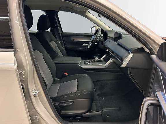 Mazda CX-60 10 of 20