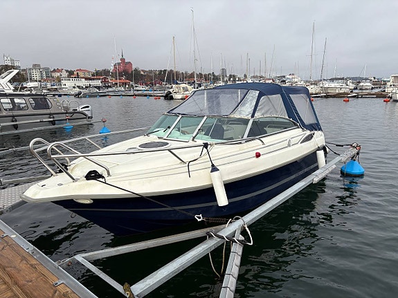 Uttern D68 Exclusive Mercruiser 4.3 MPI -02