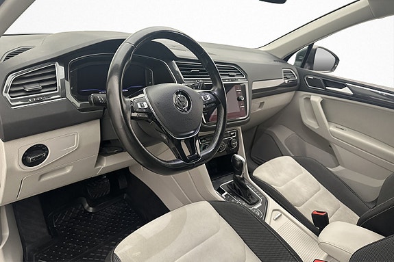 Volkswagen Tiguan 15 of 27