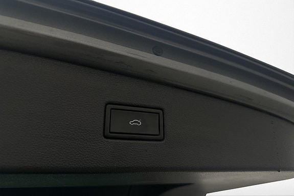 Volkswagen Tiguan 24 of 27